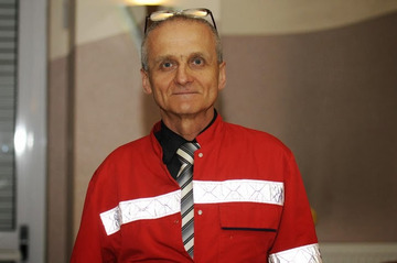 Nad wszystkim czuwa ratownik medyczny