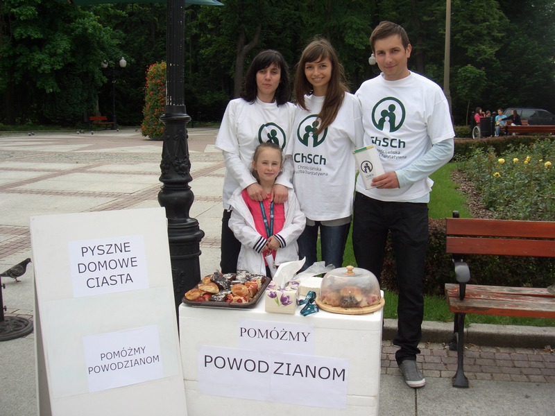 Ciastko za pomoc powodzianom